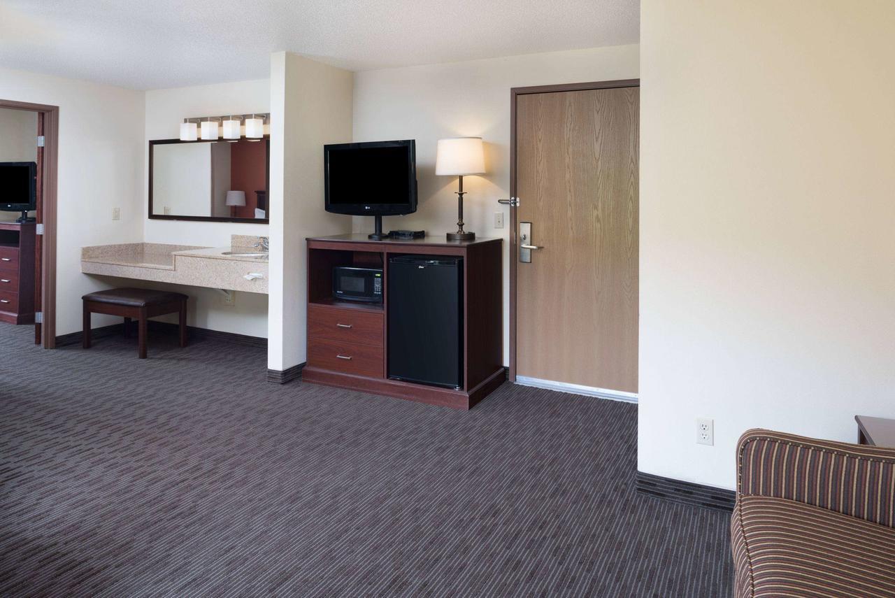Americinn By Wyndham Valley City Conference Center Kültér fotó